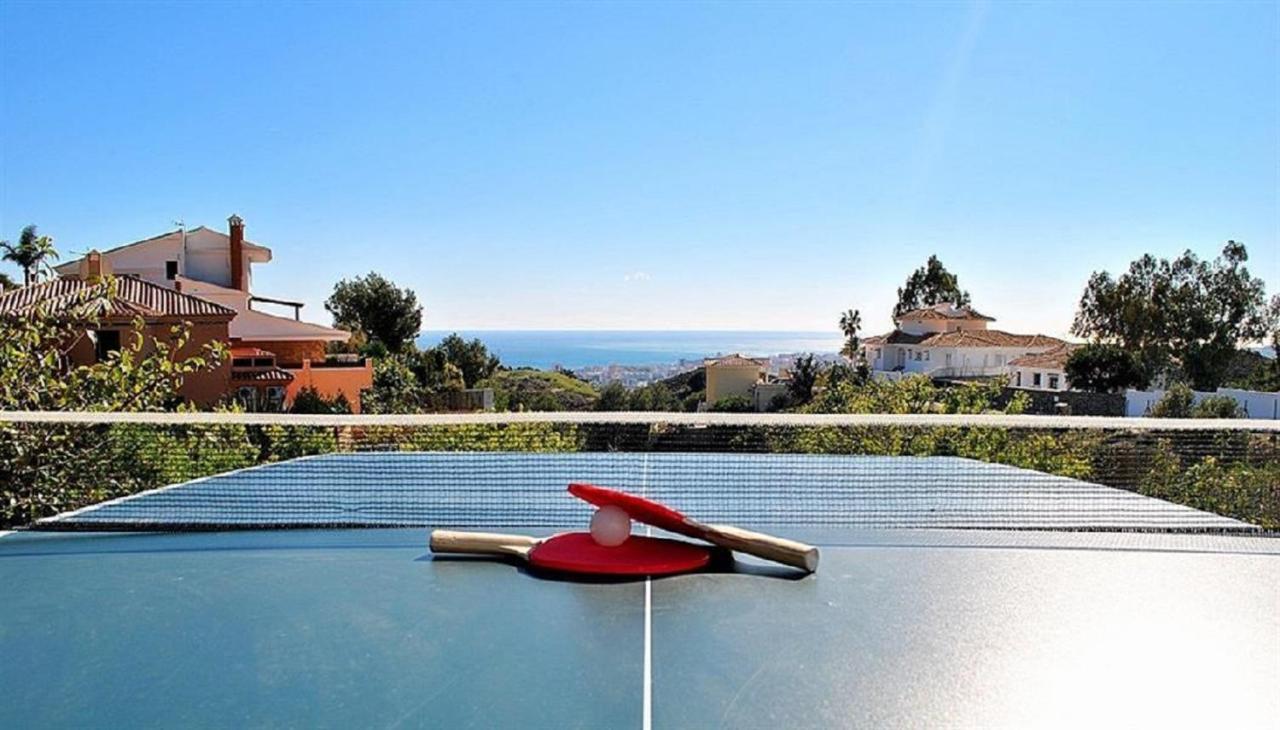 Holiday Villa In 10 Min From Fuengirola Beach With Sea Views Pool Bbq Parking Wifi Aircon Big Garden Mijas Extérieur photo