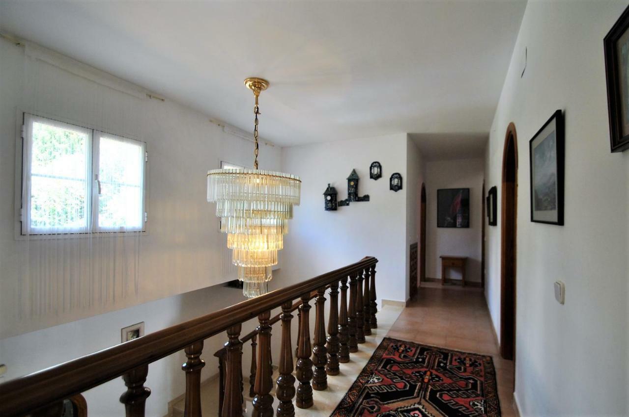 Holiday Villa In 10 Min From Fuengirola Beach With Sea Views Pool Bbq Parking Wifi Aircon Big Garden Mijas Extérieur photo